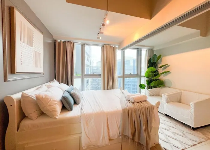 Stylish 1br In Bgc Uptown & Mitsukoshi #upt126d Holiday home